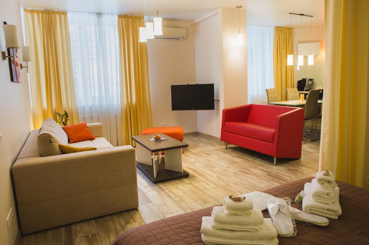 Apartments "Pleasure" Kiev Buitenkant foto